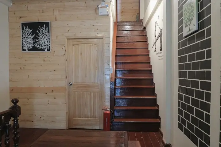 Бангкок: The Bridge Hostel