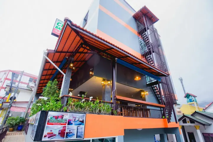 Кату: Chusri Hotel