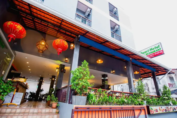 Кату: Chusri Hotel
