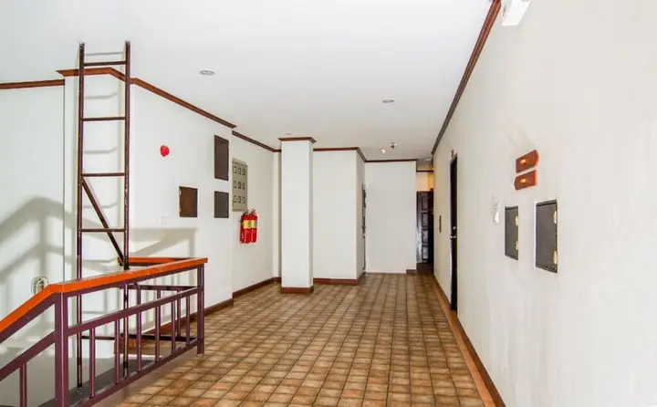 Chusri Hotel — фото 4