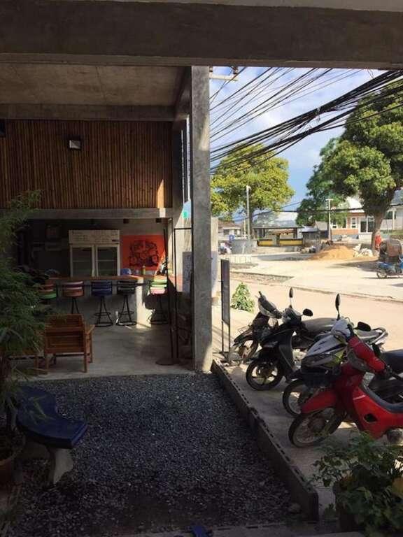 Мэй-Хаад-Бэй: 8 Home'stel