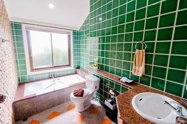 Тхаланг: Serene Boutique Garden Resorts