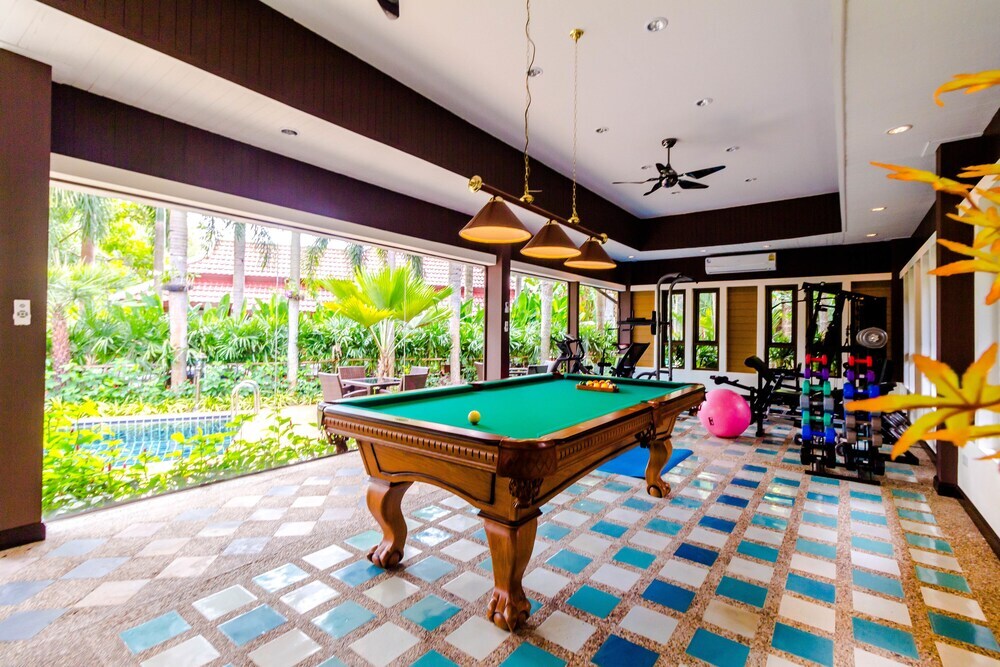 Тхаланг: Serene Boutique Garden Resorts