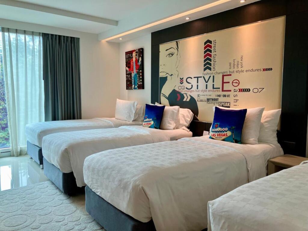 Бангкок: Hotel Clover Asoke
