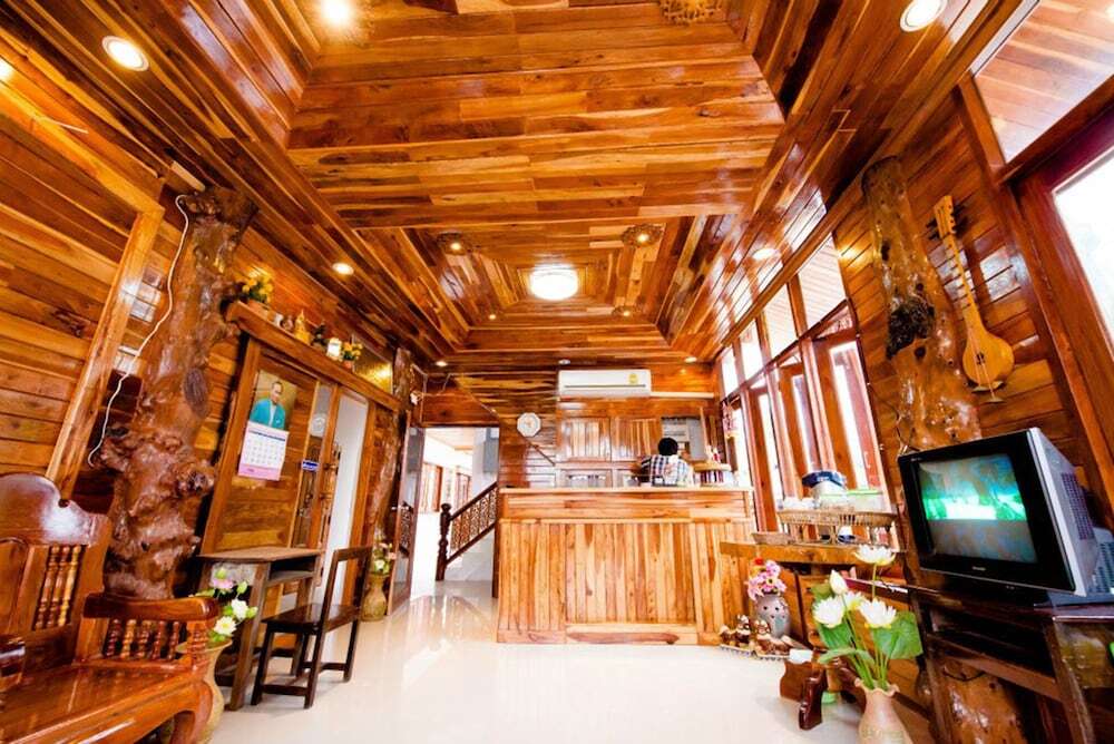 Нонгбуа Ламфу: Wiphaporn Hotel