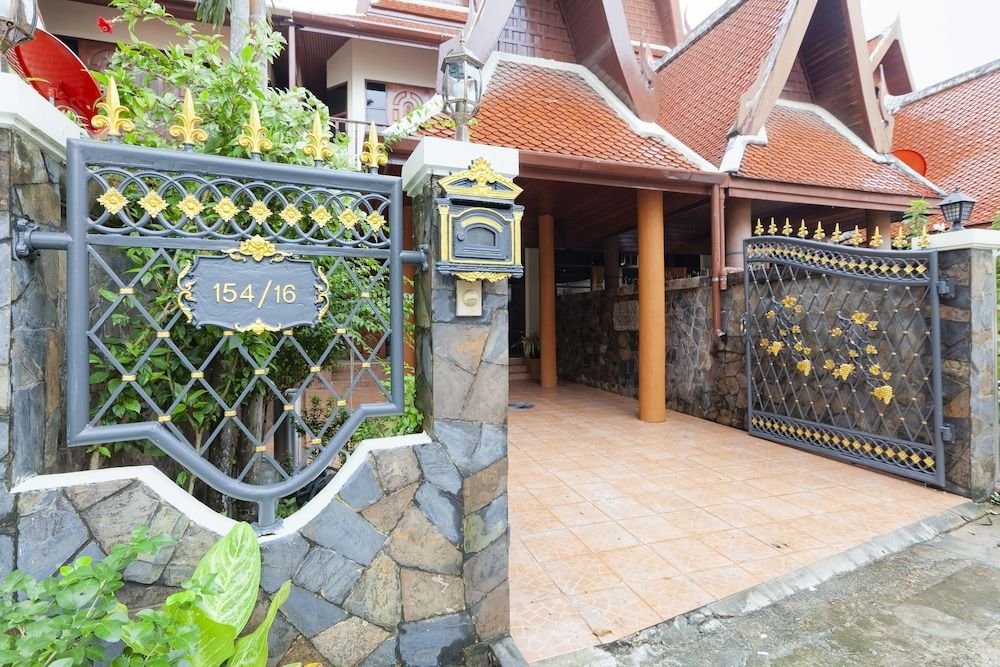 Кату: Sirinara Nanai Patong