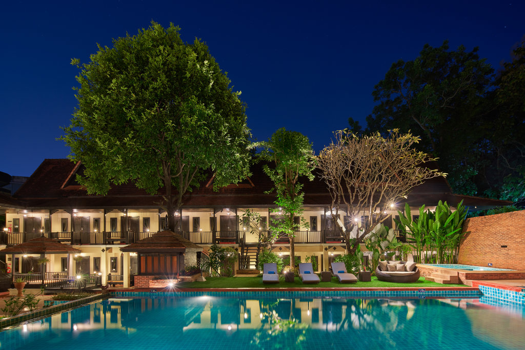 Чиангмай: B2 Suthep Night Market Premier Resort