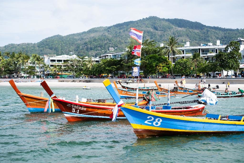 Кату: LIV Hotel Phuket Patong Beachfront