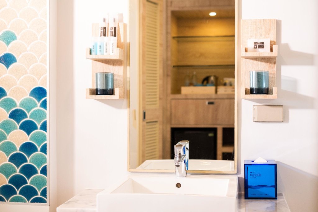 Кату: LIV Hotel Phuket Patong Beachfront