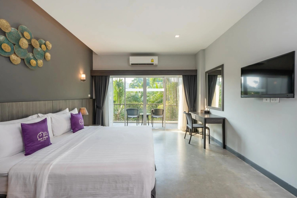 Ко Чанг: Koh Chang Paradise Hill