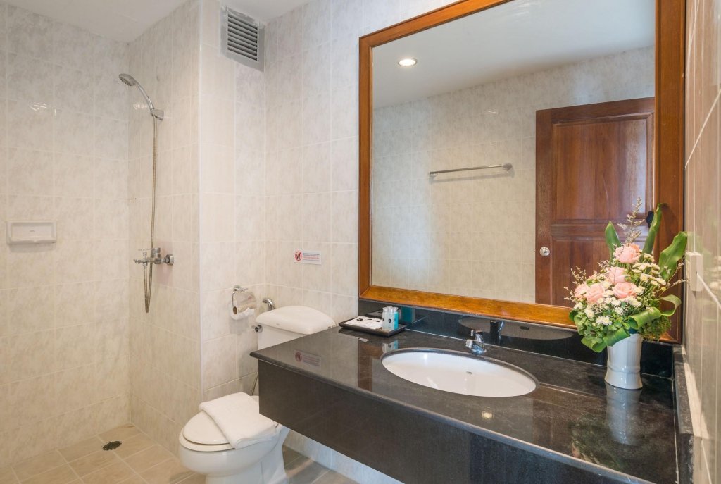 Краби: Lalisa Hotel Aonang