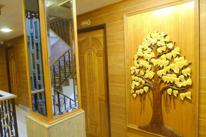 Бангкок: Tanee Place