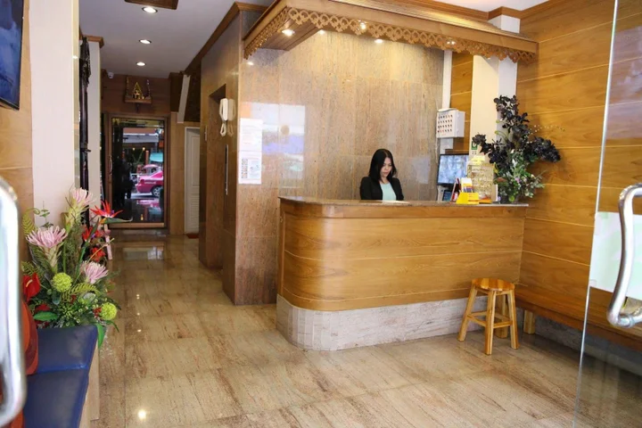 Бангкок: Tanee Place