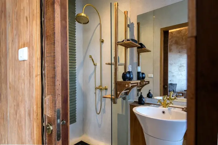 Сам-Рои-Йот: Pranburi Beach Front House