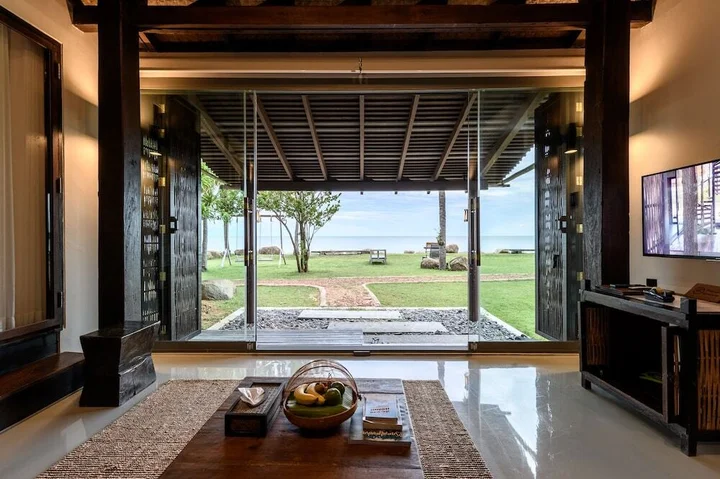 Сам-Рои-Йот: Pranburi Beach Front House