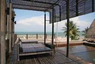 Сам-Рои-Йот: Pranburi Beach Front House