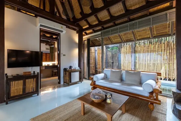 Сам-Рои-Йот: Pranburi Beach Front House