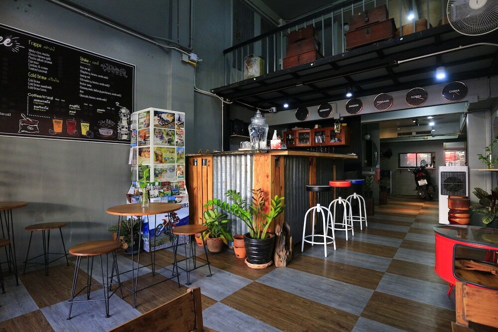 Чиангмай: Aeou Hostel & Coffee - Adults Only
