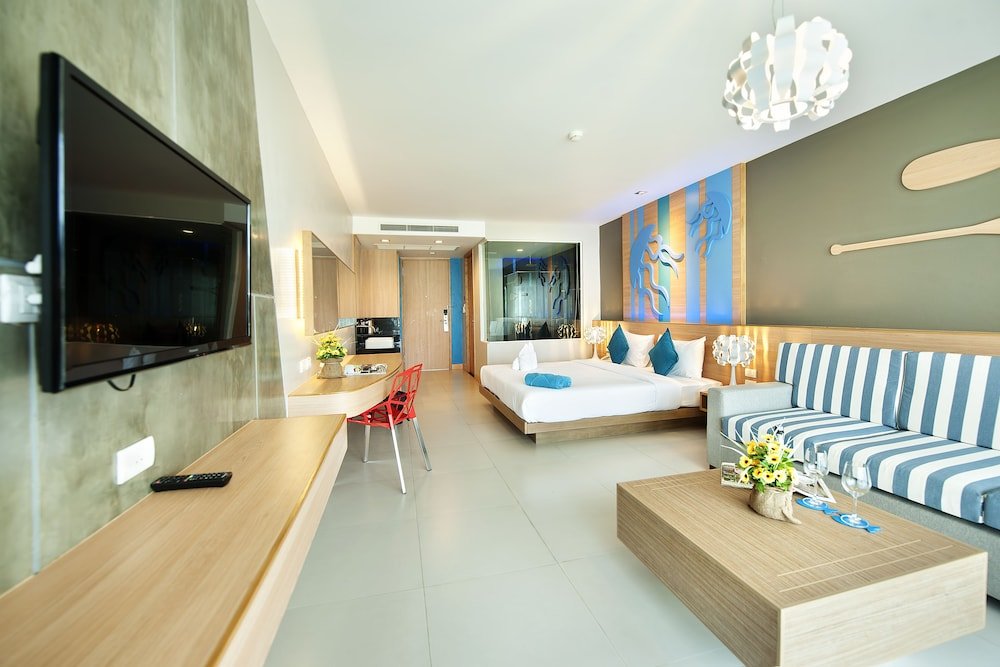 Кату: Ratana Apart Hotel at Kamala