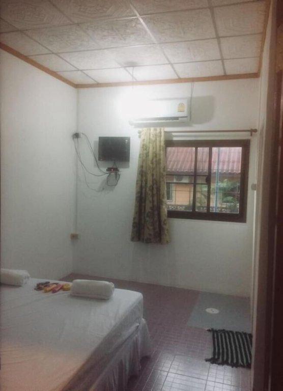 Тхаланг: Hero Phuket by OYO Rooms