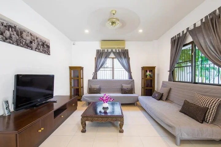 Паттайя: Royal Park Apartments