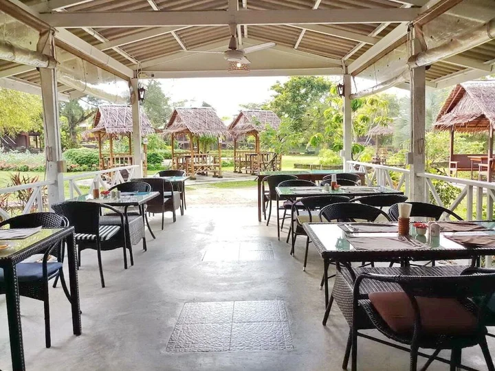 Такуа Па: Villa Warin Khao Lak