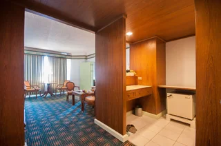 Хатъяй: Diamond Plaza Hotel