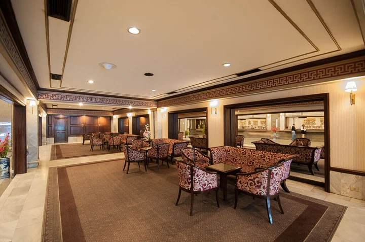 Хатъяй: Diamond Plaza Hotel