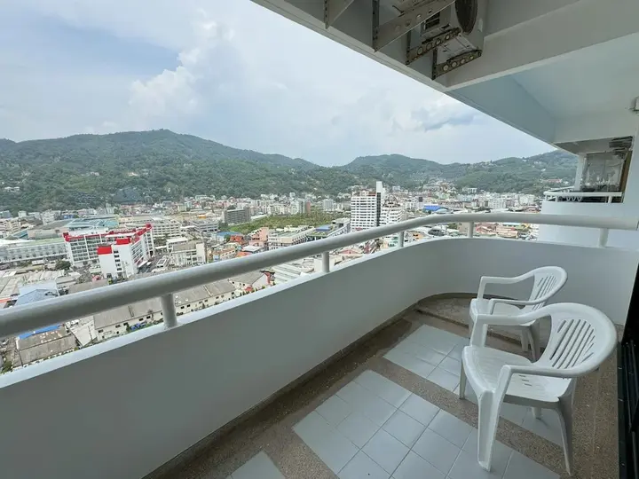 Кату: Patong Tower by Lofty