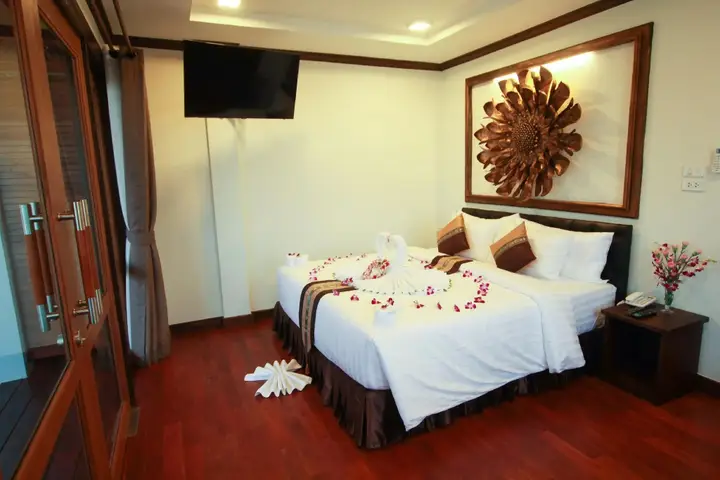 carousel image 5