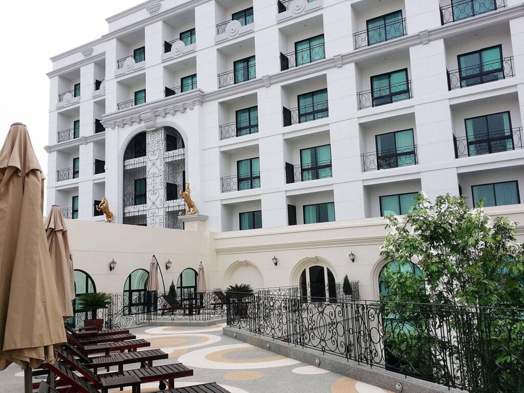Паттайя: SN Plus Hotel - SHA Plus