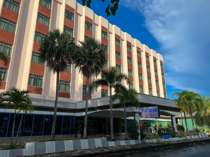 Хатъяй: River Grand Hotel Hat Yai