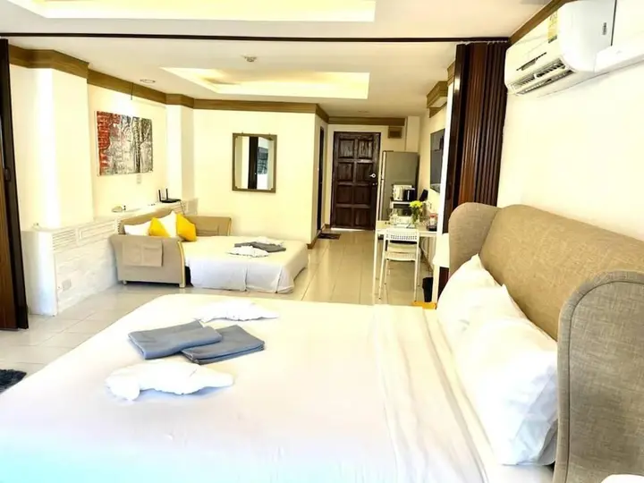 Patong Beach Gardens - Pool, Fast Wifi, Smart TVs — фото 4