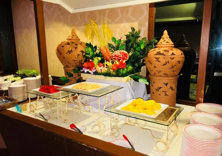 Сурин: Thong Tarin Hotel
