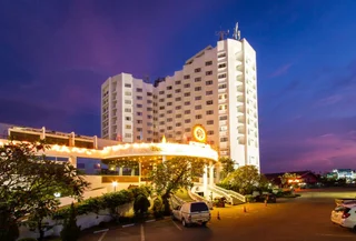 Сурин: Thong Tarin Hotel