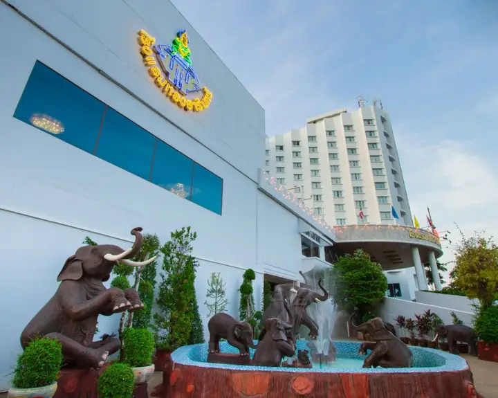 Thong Tarin Hotel — фото 1
