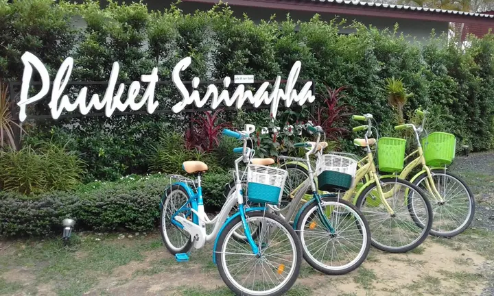 Тхаланг: Phuket Sirinapha Resort