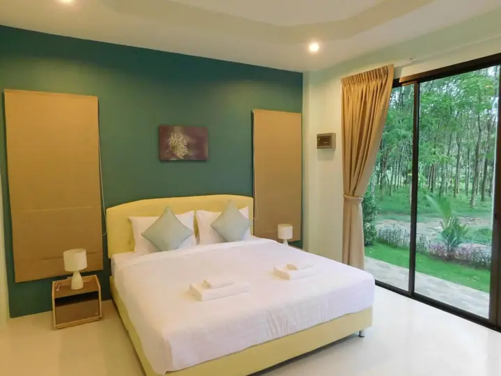 Тхаланг: Phuket Sirinapha Resort