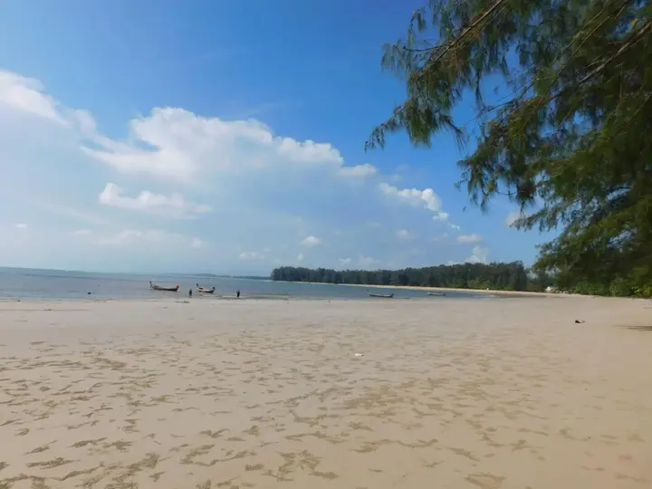 Тхаланг: Phuket Sirinapha Resort