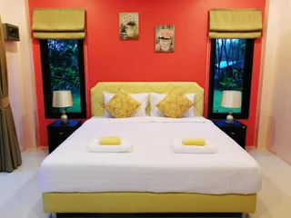 Тхаланг: Phuket Sirinapha Resort