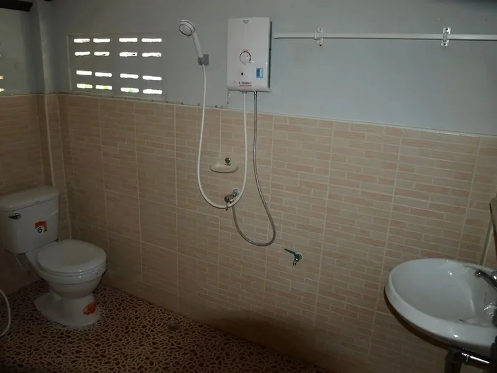 Мей-Сот: Suan Darb Porn Resort (บ้านสวนดาบพรรีสอร์ท)