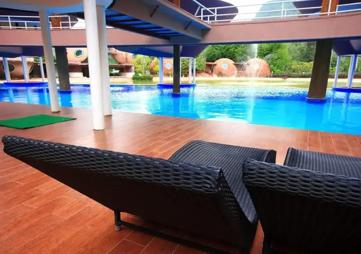 Пак-Чонг: DNA Super Ozone Resort KhaoYai