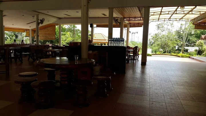 Сураттхани: Ruen Luang Resort