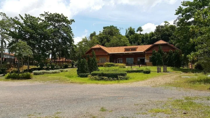 Сураттхани: Ruen Luang Resort