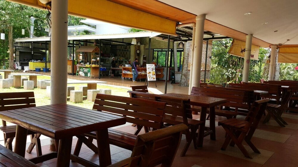 Сураттхани: Ruen Luang Resort