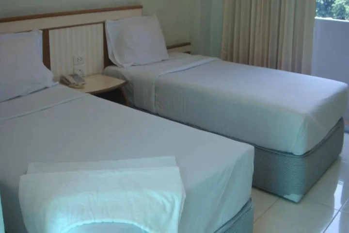 Хатъяй: Wangburapa Grand Hotel