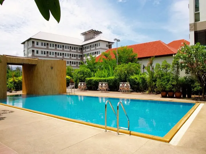 Чонбури: J Park Hotel