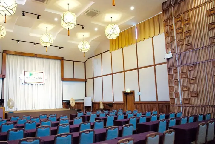 Чонбури: J Park Hotel