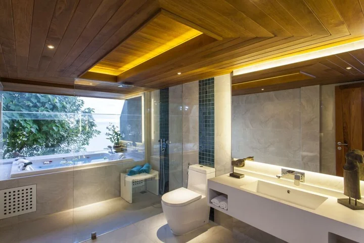 Тхаланг: Bluesiam Villa