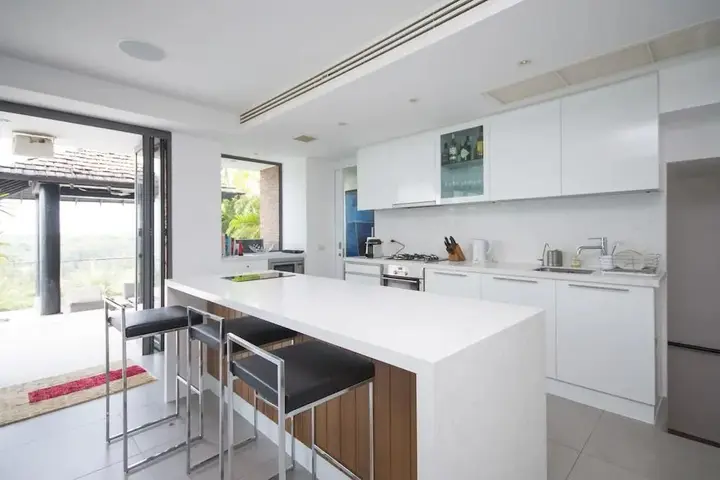 Тхаланг: 3-Bedroom Seaview Villa at Surin Beach